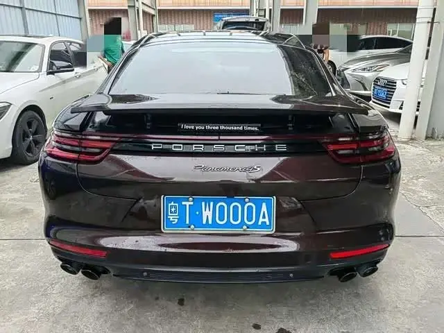 Porsche Panamera 2019 — Фото 4/9