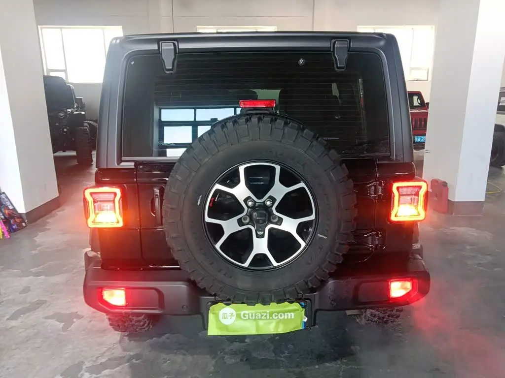 Jeep Wrangler 2022 — Фото 5/20