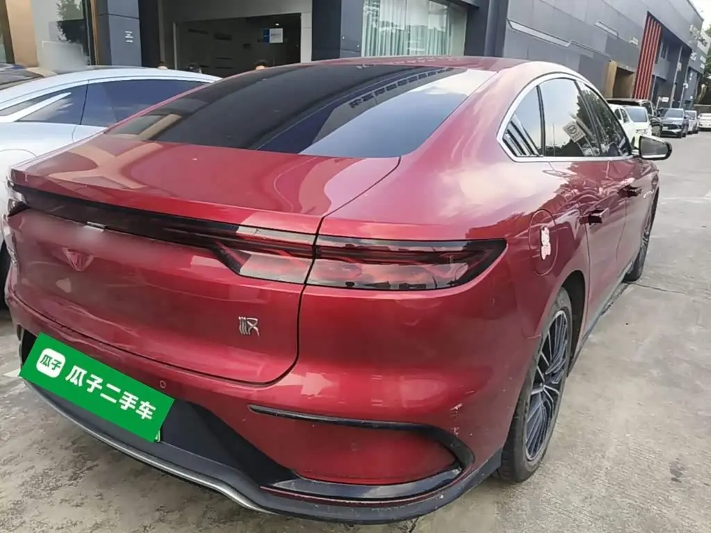 BYD Han 2023 — Photo 7/20