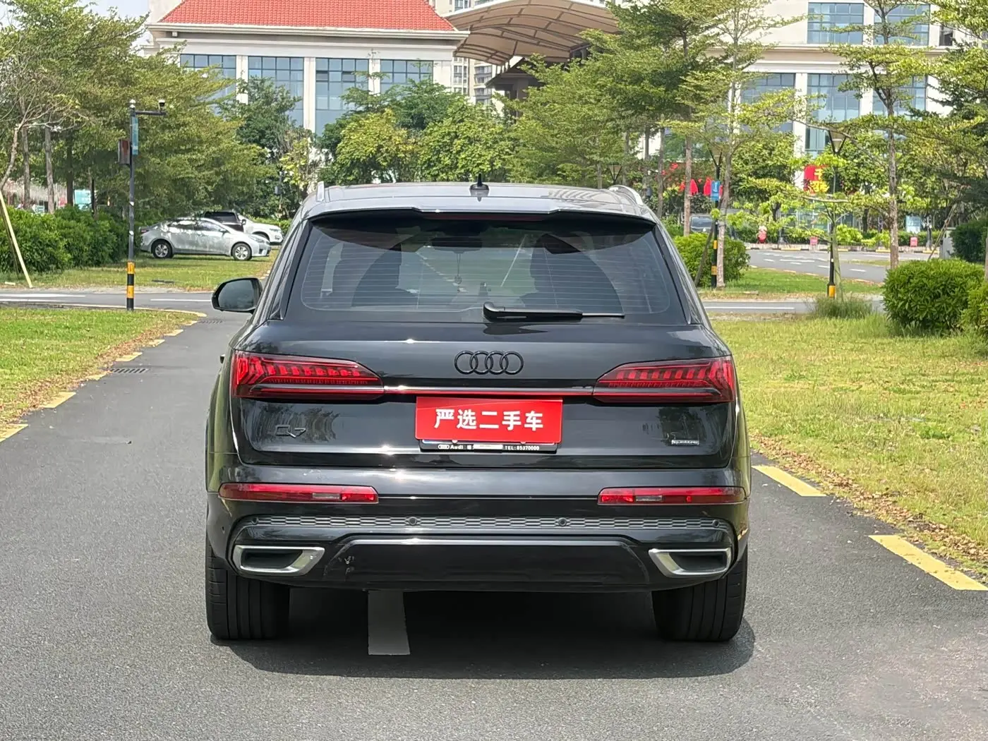 Audi Q7 2024 — Фото 7/9