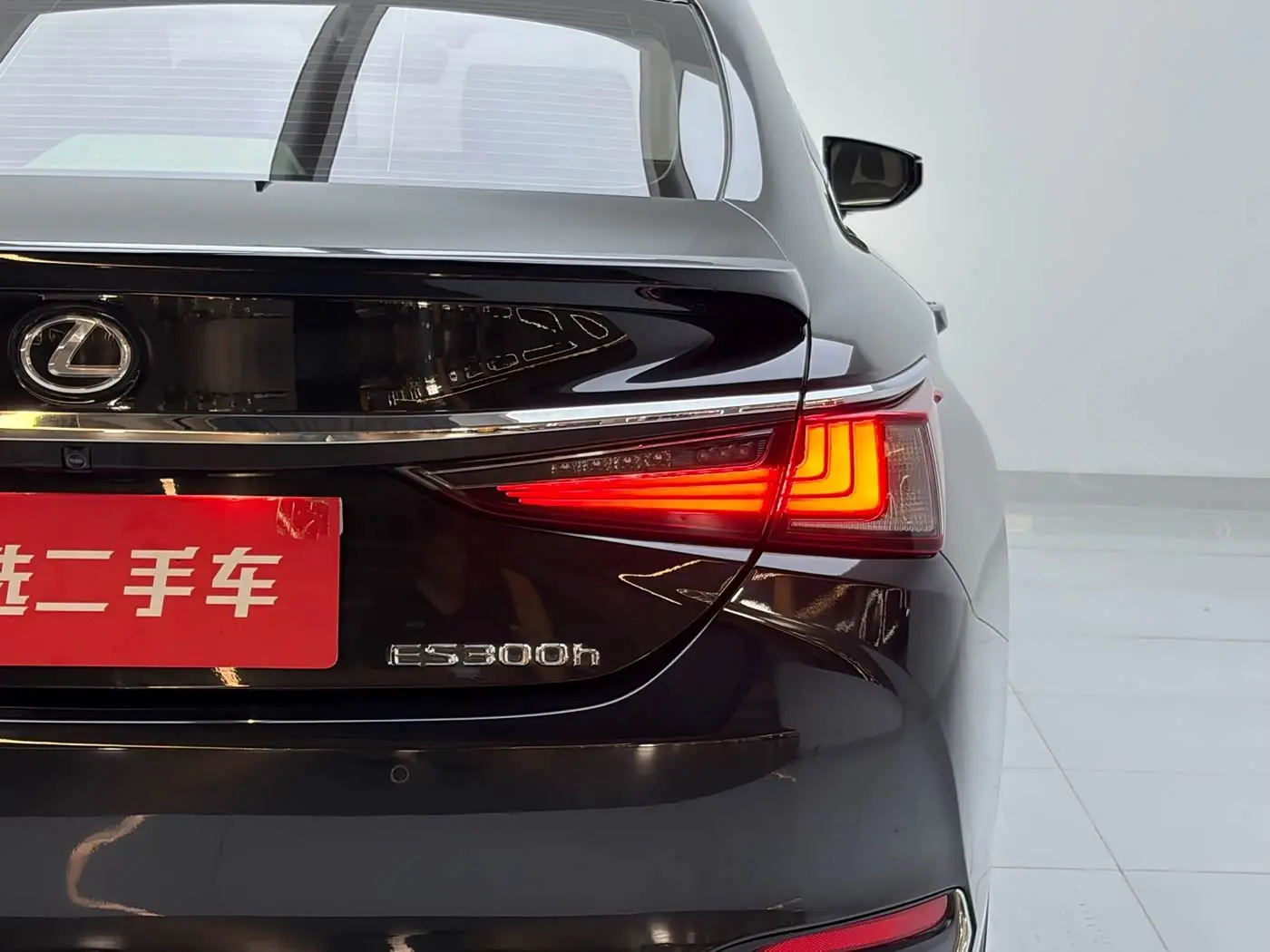 Lexus ES 2023 — Şəkil 18/18