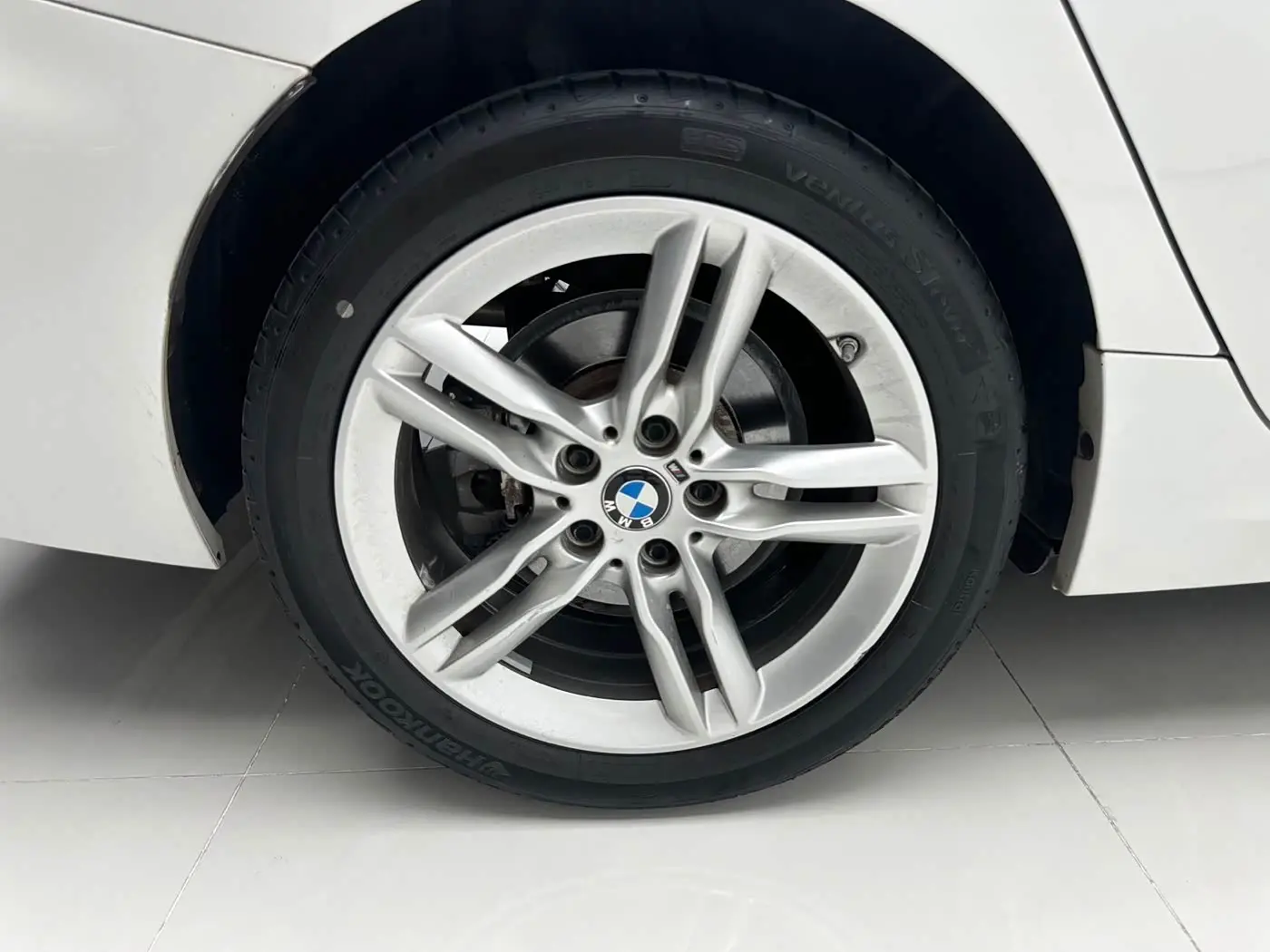 BMW 1 Series 2022 — Photo 11/14