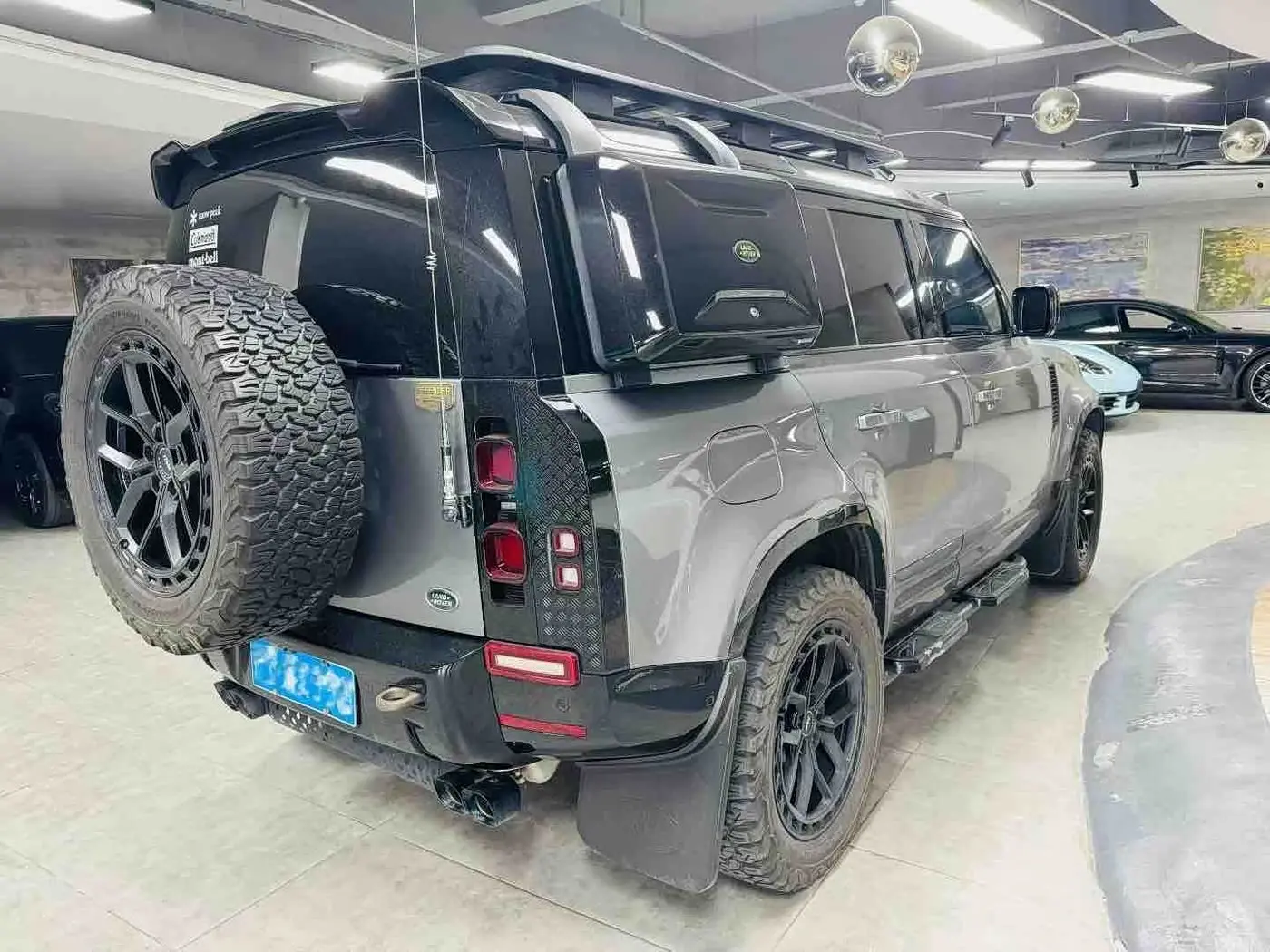 Land Rover Defender 2023 — Şəkil 5/9