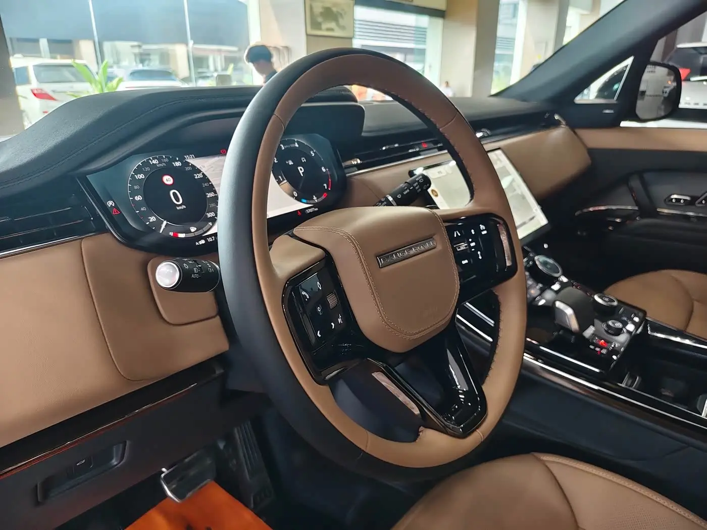 Land Rover Range Rover Sport 2023 — Фото 9/20