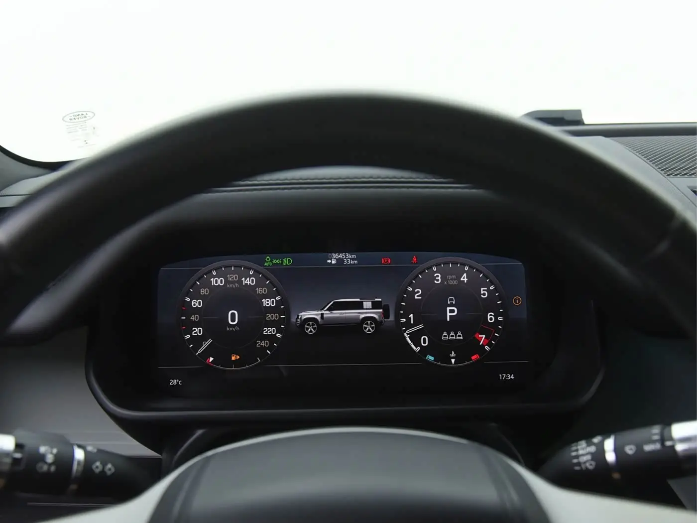 Land Rover Defender 2021 — Şəkil 10/16
