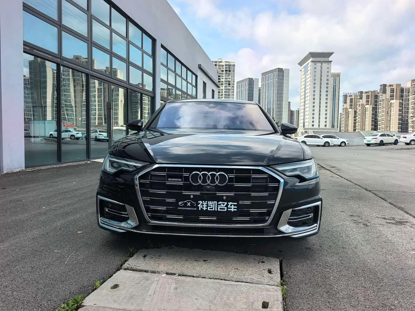 Audi A6L 2025 — Şəkil 2/15