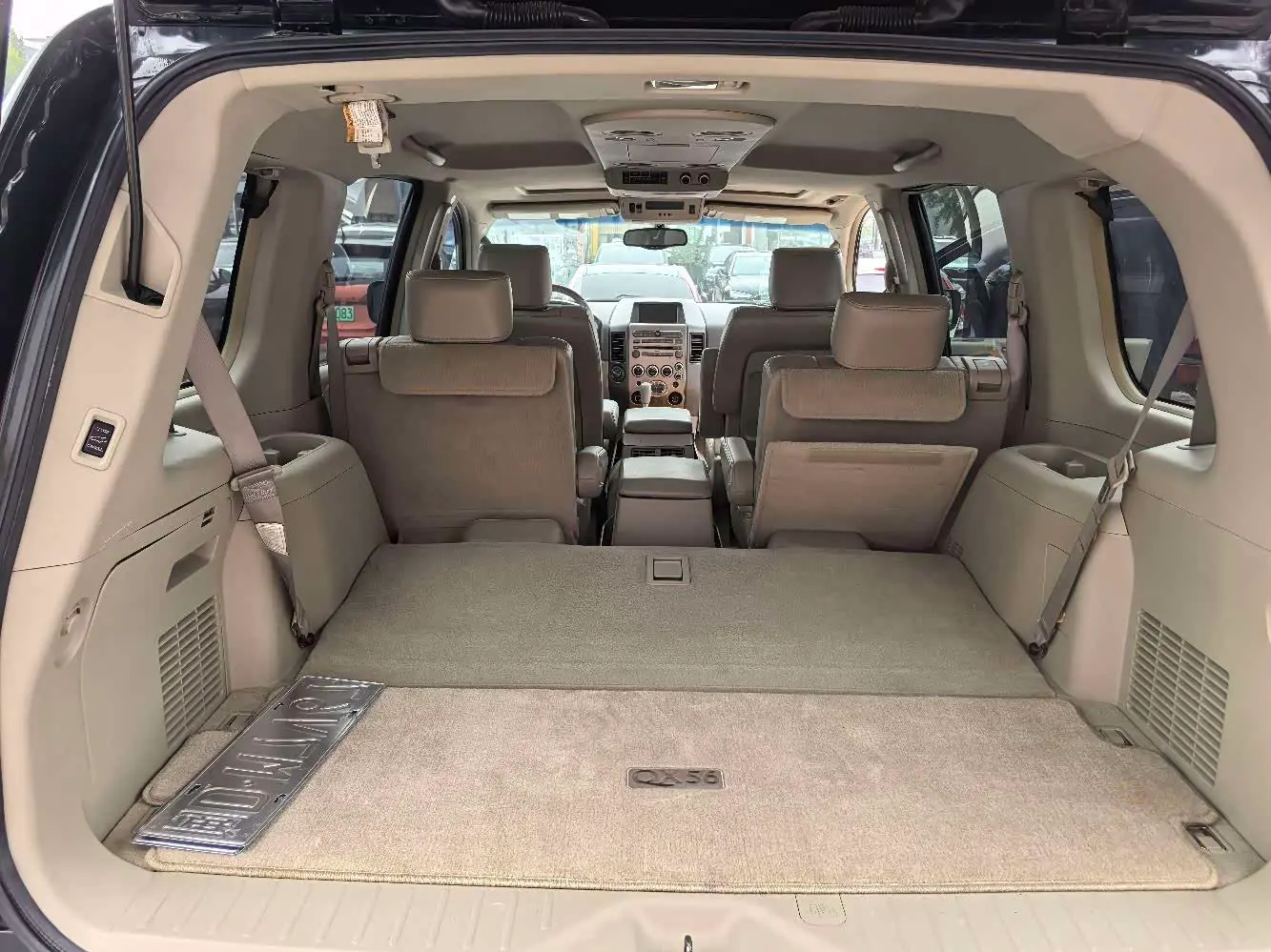 Infiniti QX 2005 — Photo 7/14