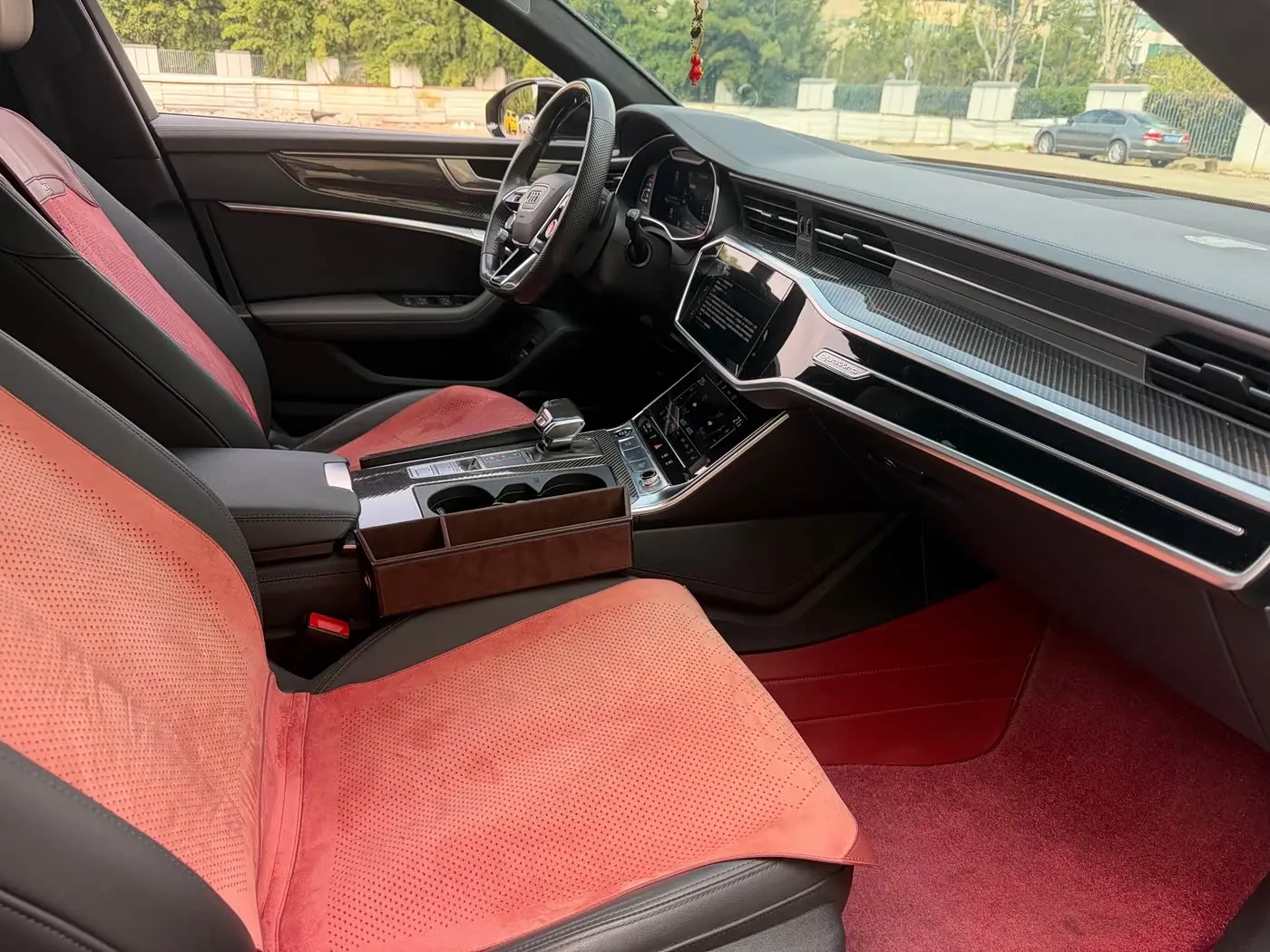 Audi A6 2022 — Photo 11/20