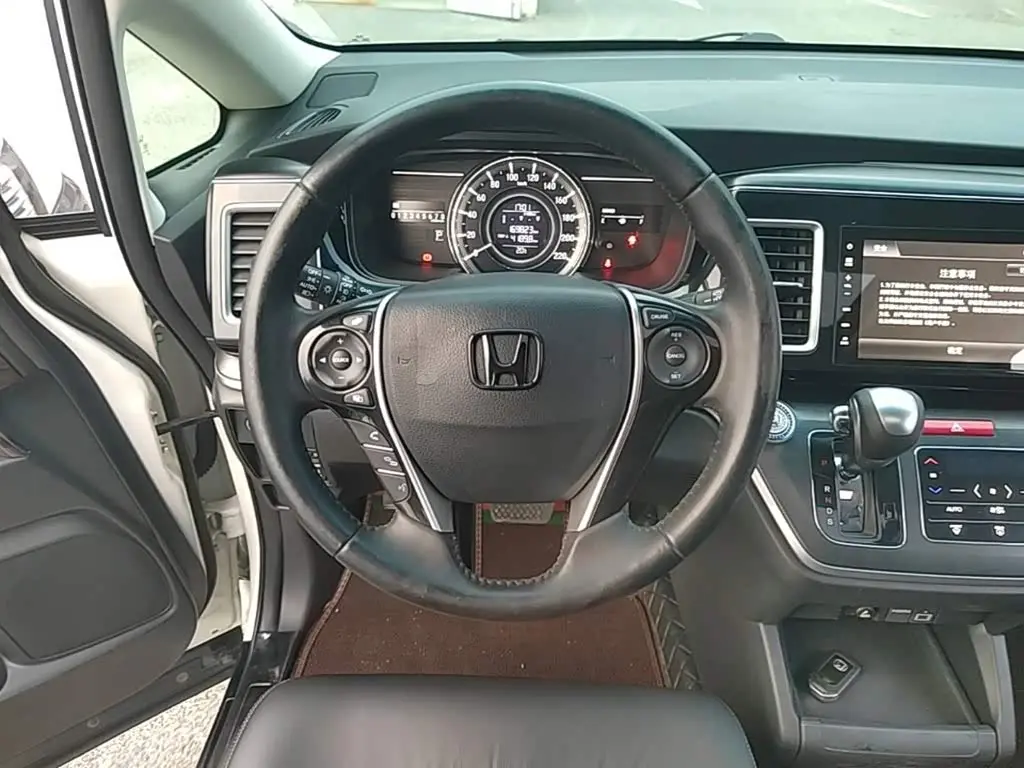 Honda Elysion 2018 — Фото 10/19