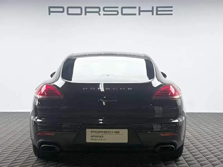 Porsche Panamera 2015 — Фото 6/12