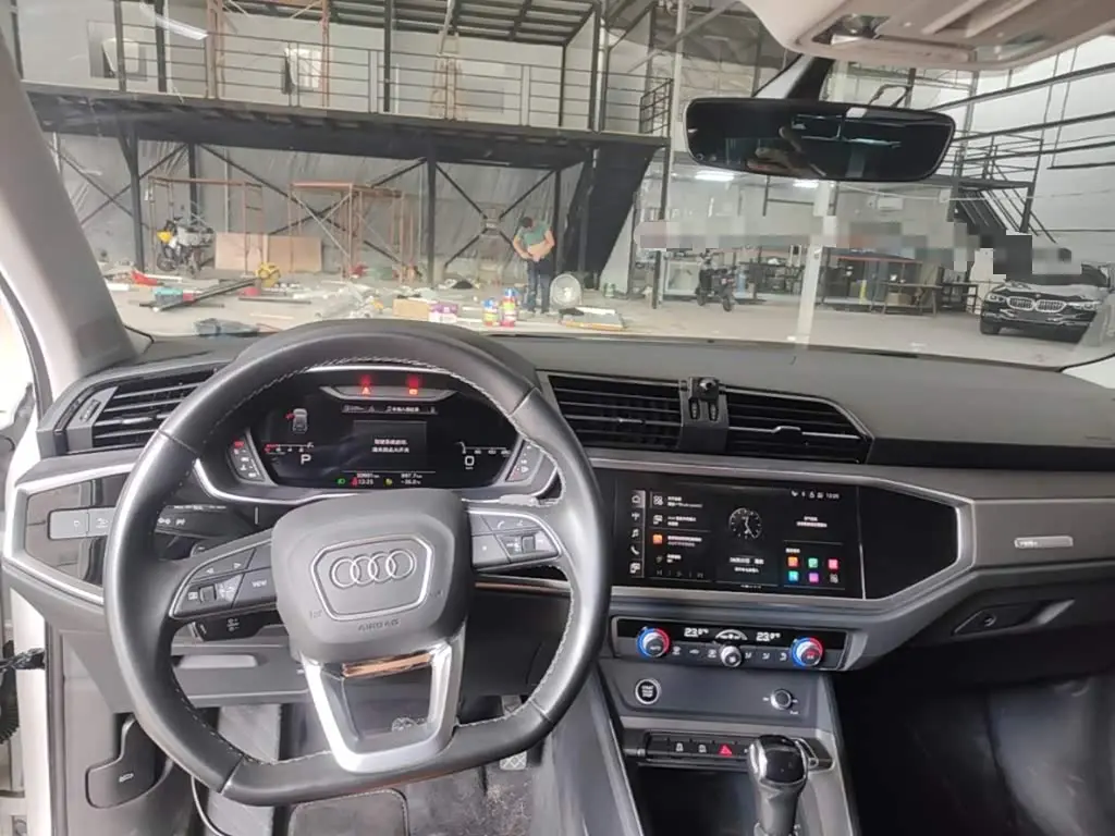 Audi Q3 2023 — Photo 10/20