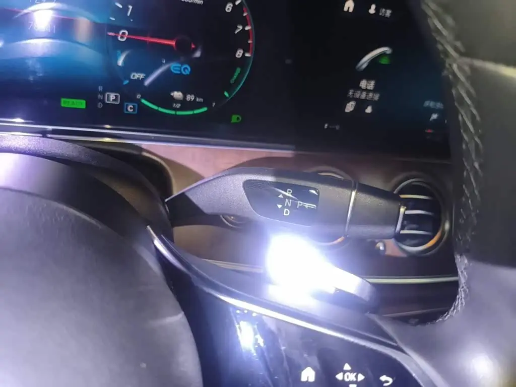 Mercedes-Benz E-Class New Energy 2021 — Photo 15/20