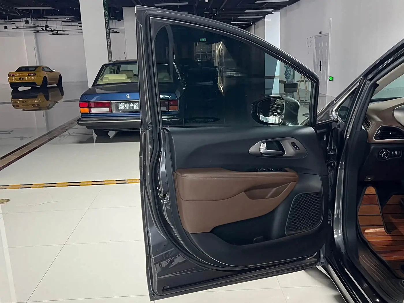 Chrysler Grand Voyager 2019 — Фото 15/20