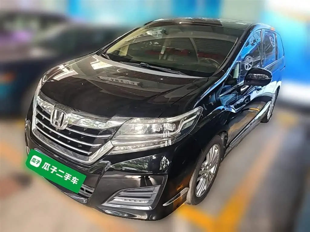 Honda Elysion 2018 — Photo 3/20