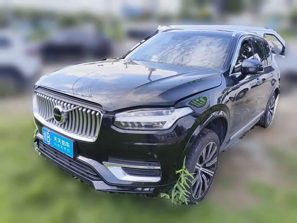 Volvo XC90 2020 — Photo 1/14