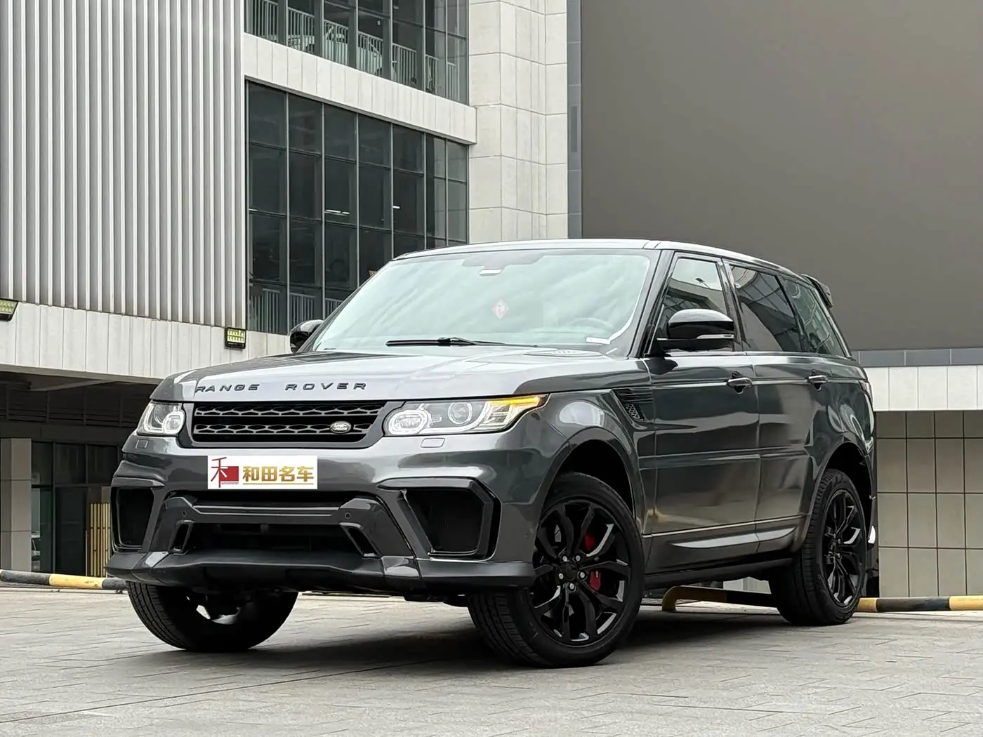 Land Rover Range Rover Sport 2014 — Photo 1/9
