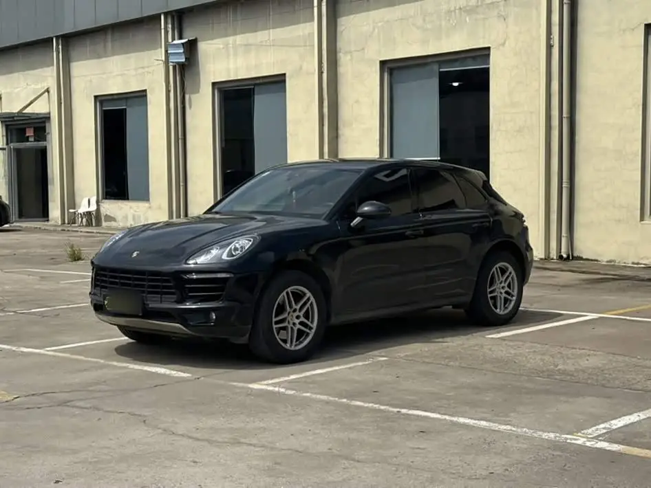 Porsche Macan 2018 — Photo 3/20