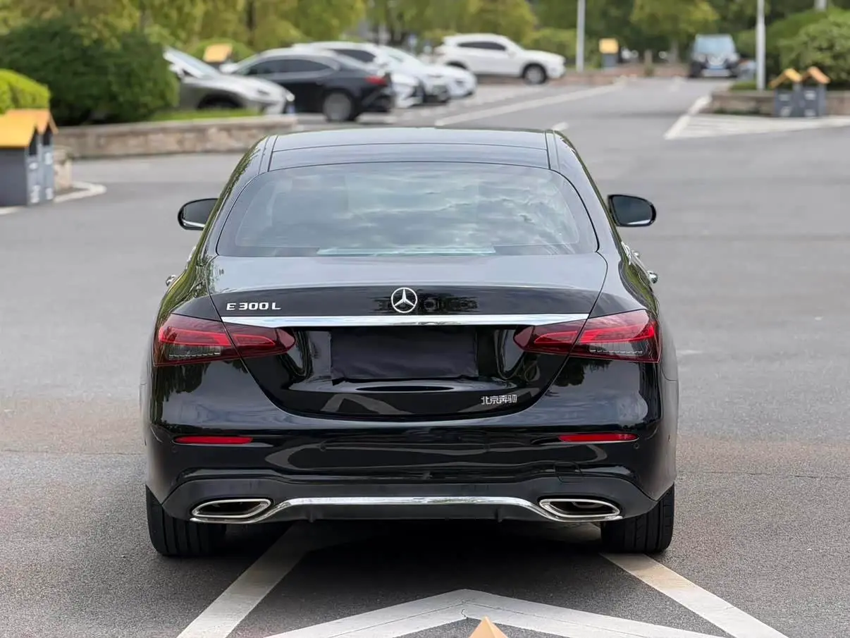 Mercedes-Benz E-Class 2021 — Şəkil 15/16