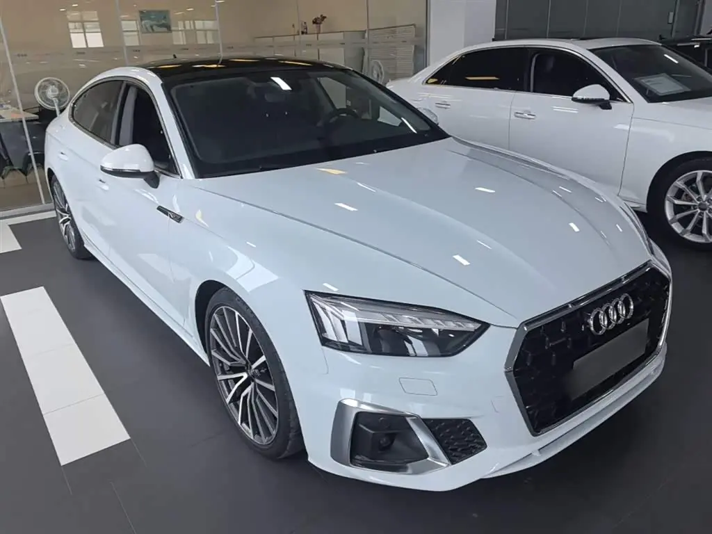 Audi A5 2023 — Photo 4/20