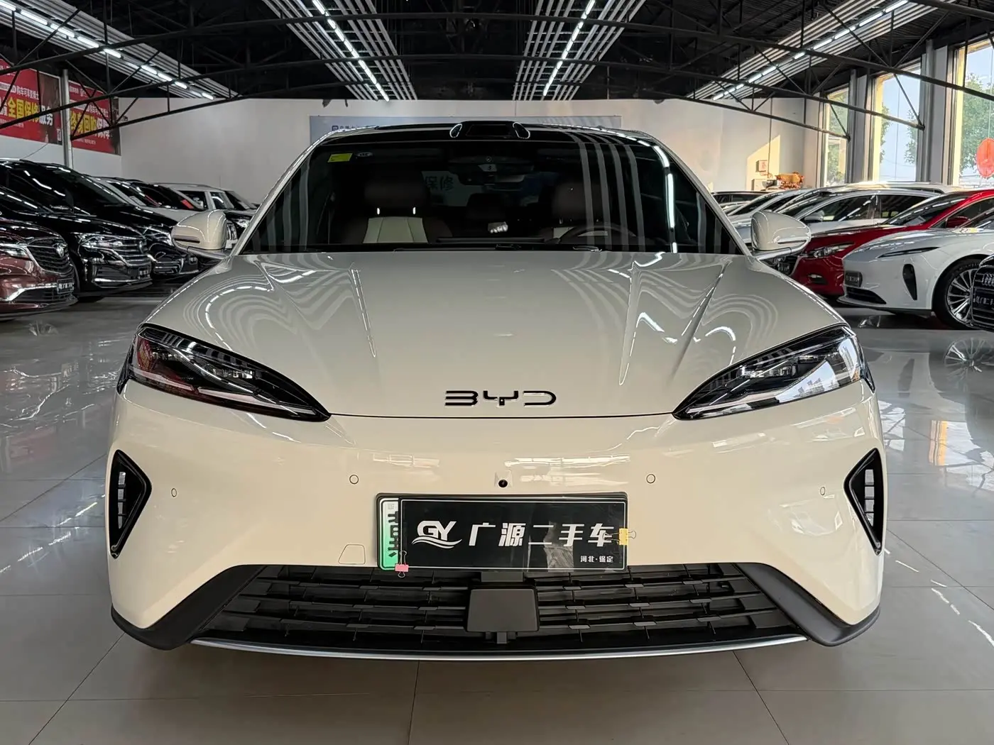 BYD Seal 07 DM-i 2025 — Фото 2/20