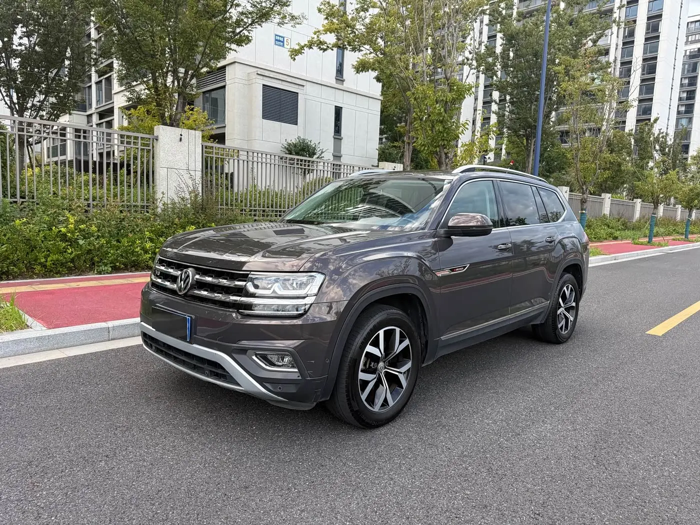 Volkswagen Teramont 2017 — Фото 1/19