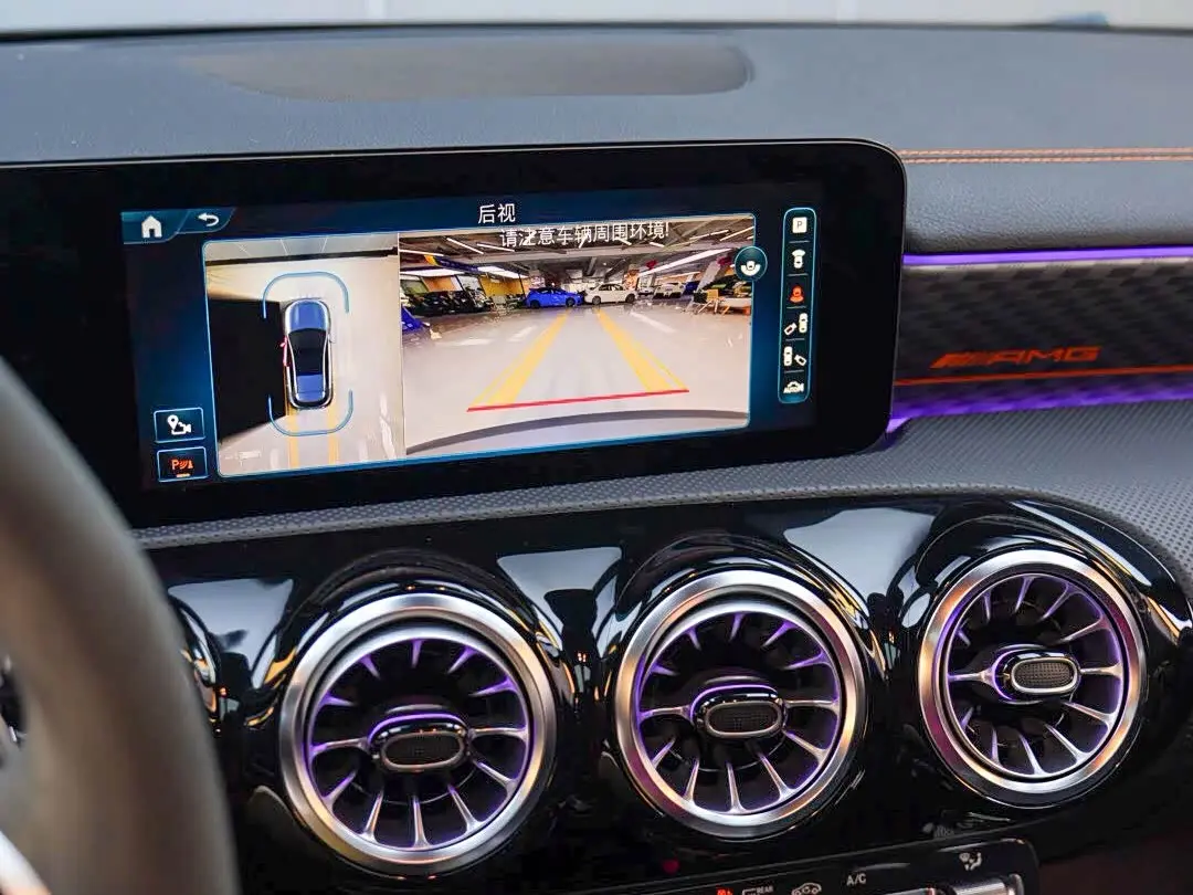 Mercedes-Benz A-Class AMG 2024 — Фото 12/19
