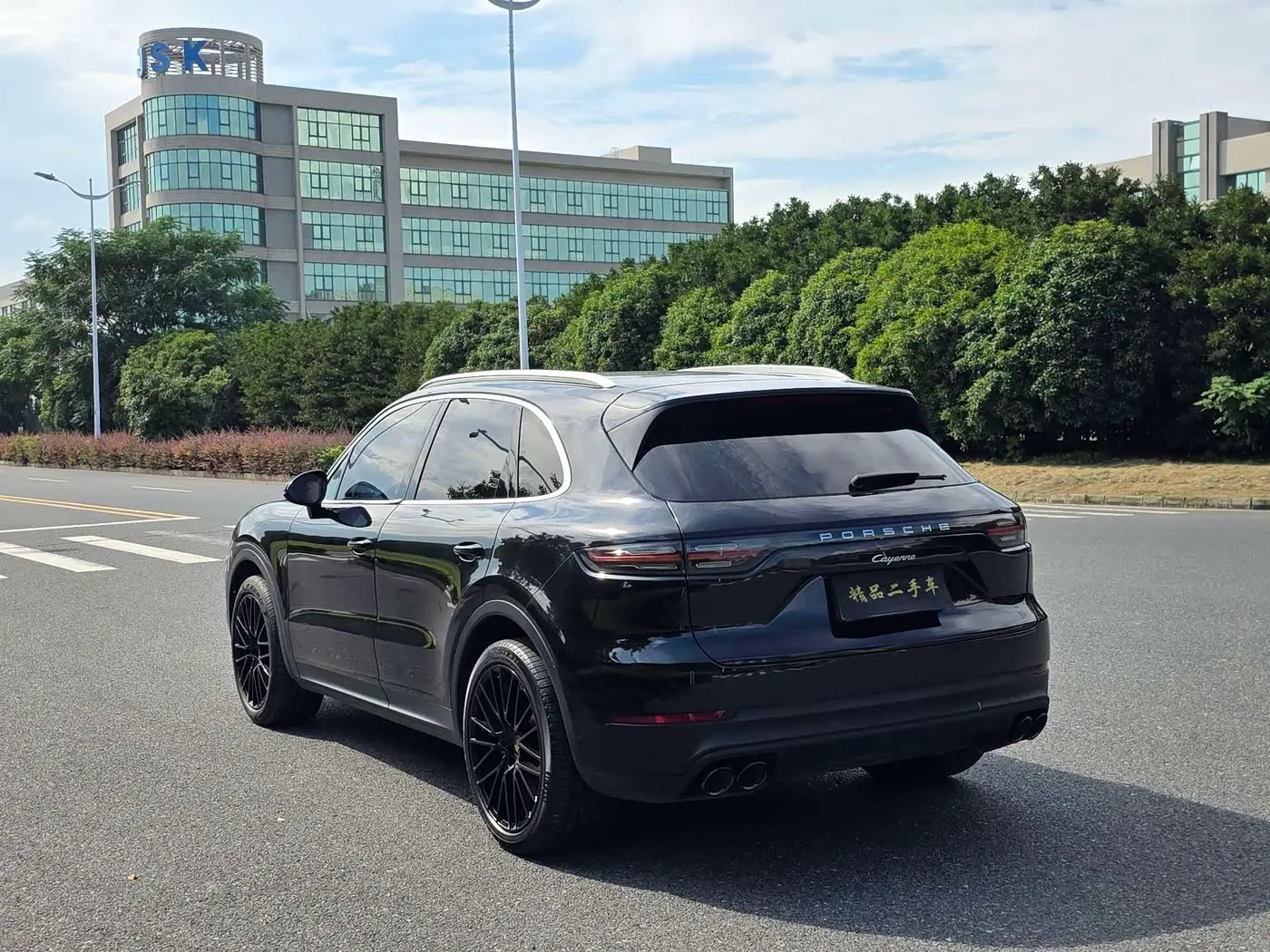 Porsche Cayenne 2020 — Фото 9/14