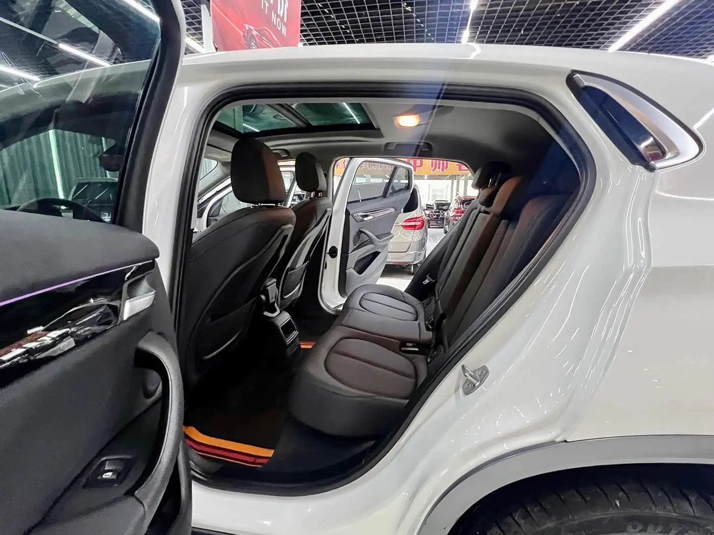 BMW X2 2019 — Photo 13/20