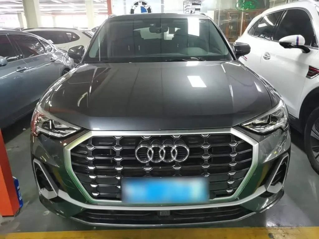 Audi Q3 2021 — Photo 3/20