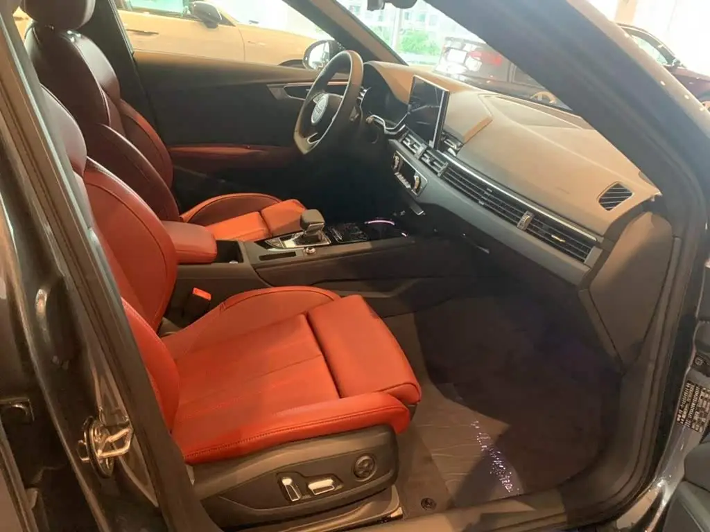 Audi A4L 2026 — Photo 7/12