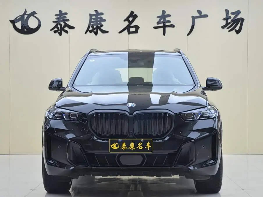 BMW X5 2026 — Photo 2/17