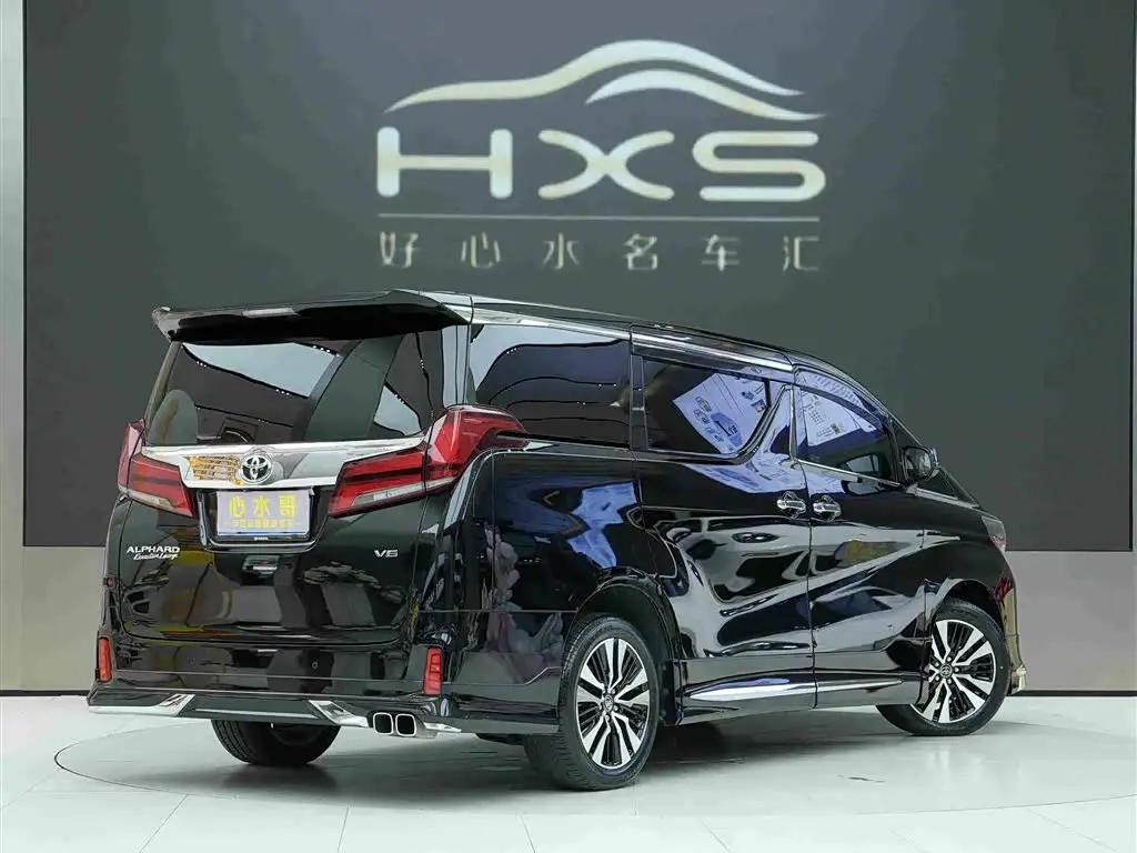 Toyota Alphard 2019 — Фото 4/20