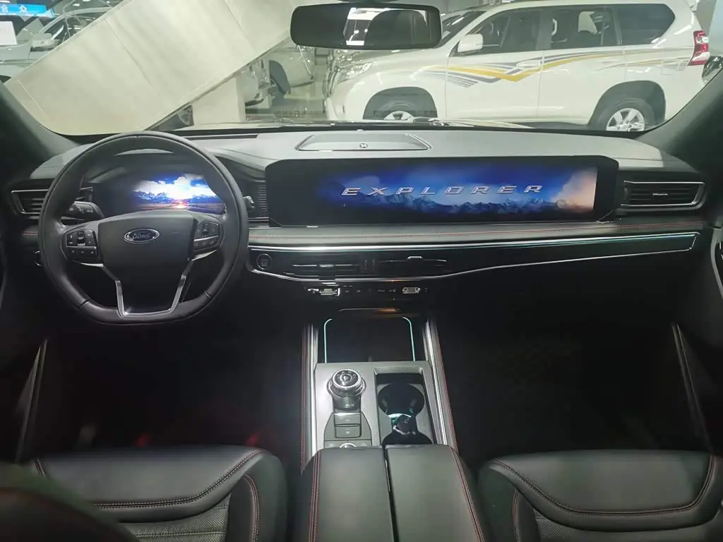 Ford Explorer 2022 — Şəkil 19/20
