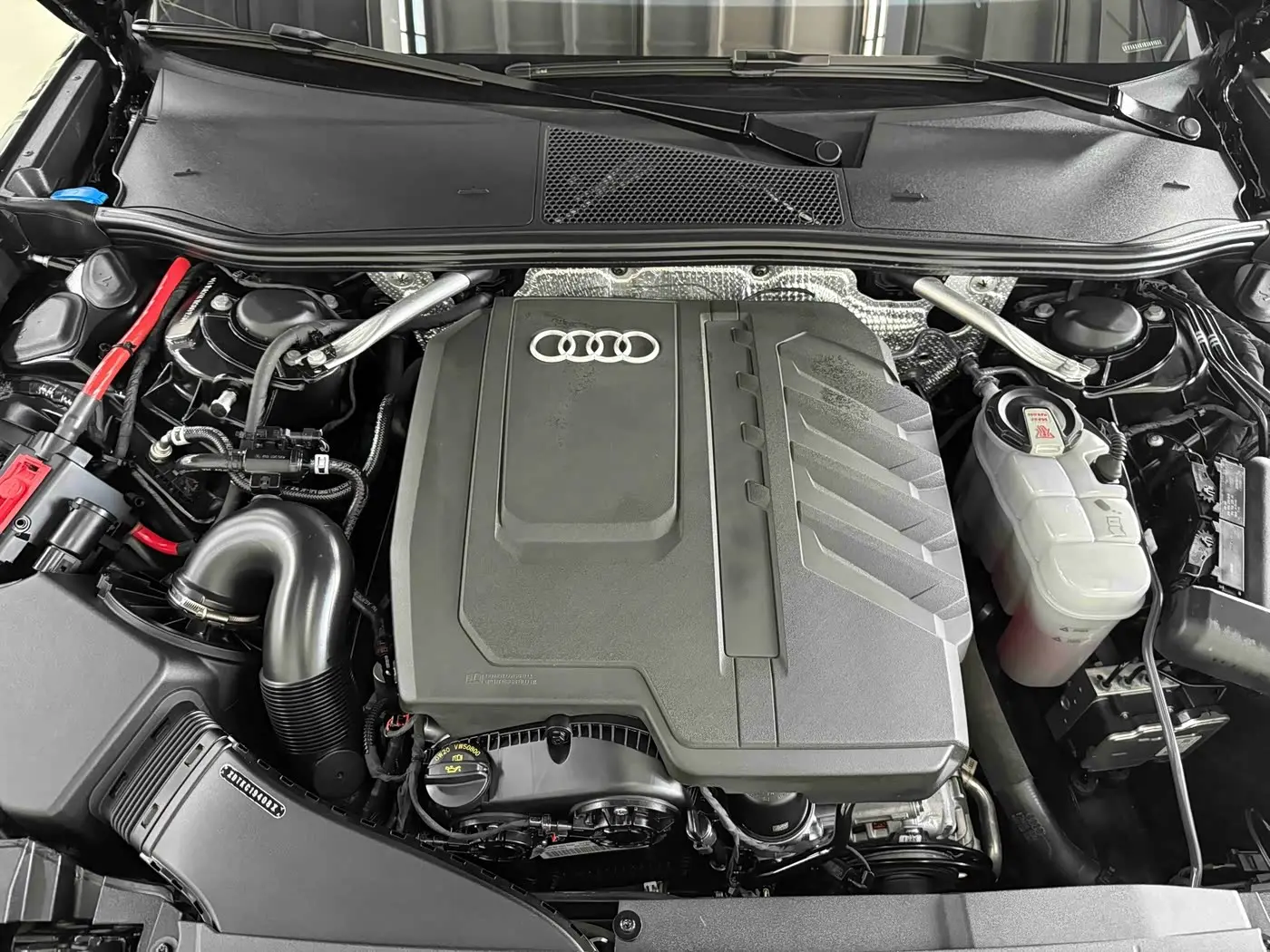 Audi A6L 2024 — Photo 15/15