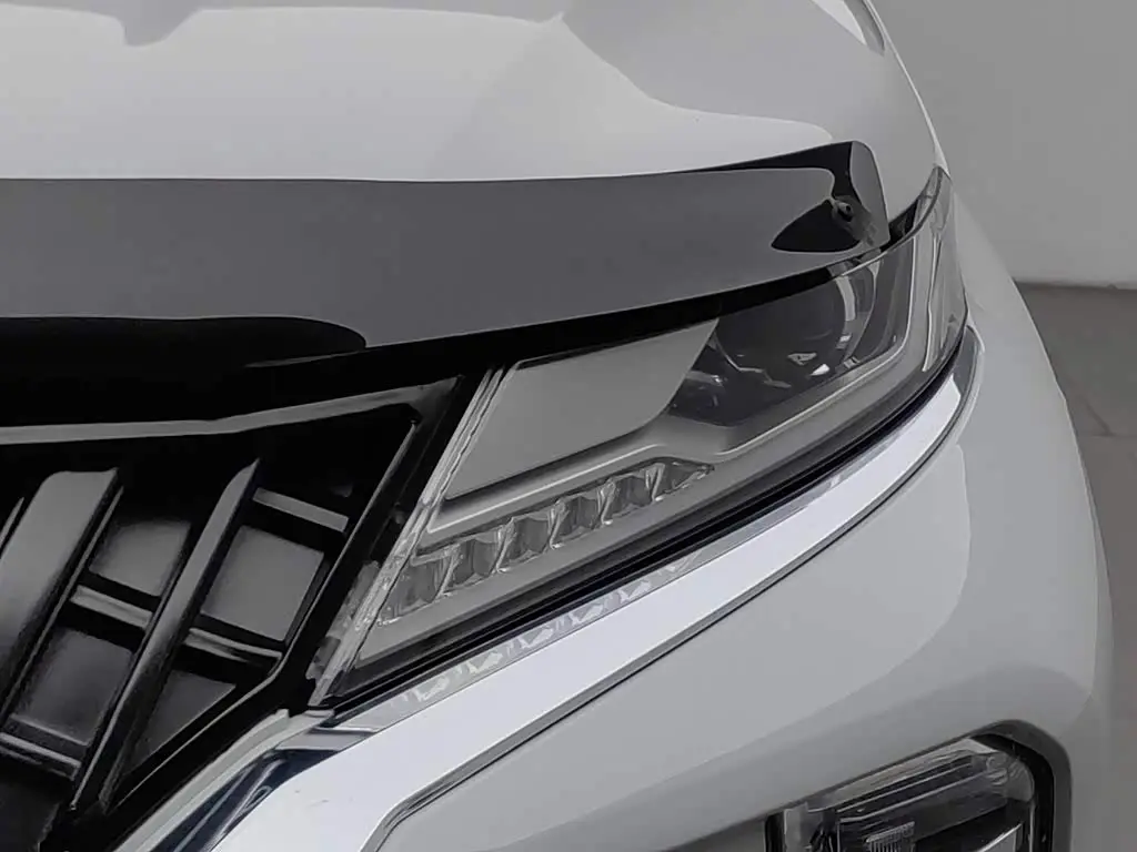 Mitsubishi Pajero Sport 2020 — Фото 7/20