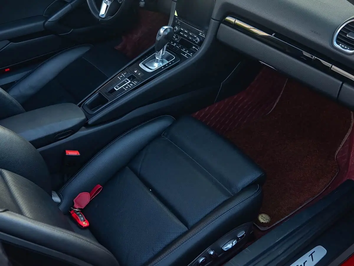Porsche 718 2020 — Photo 10/17