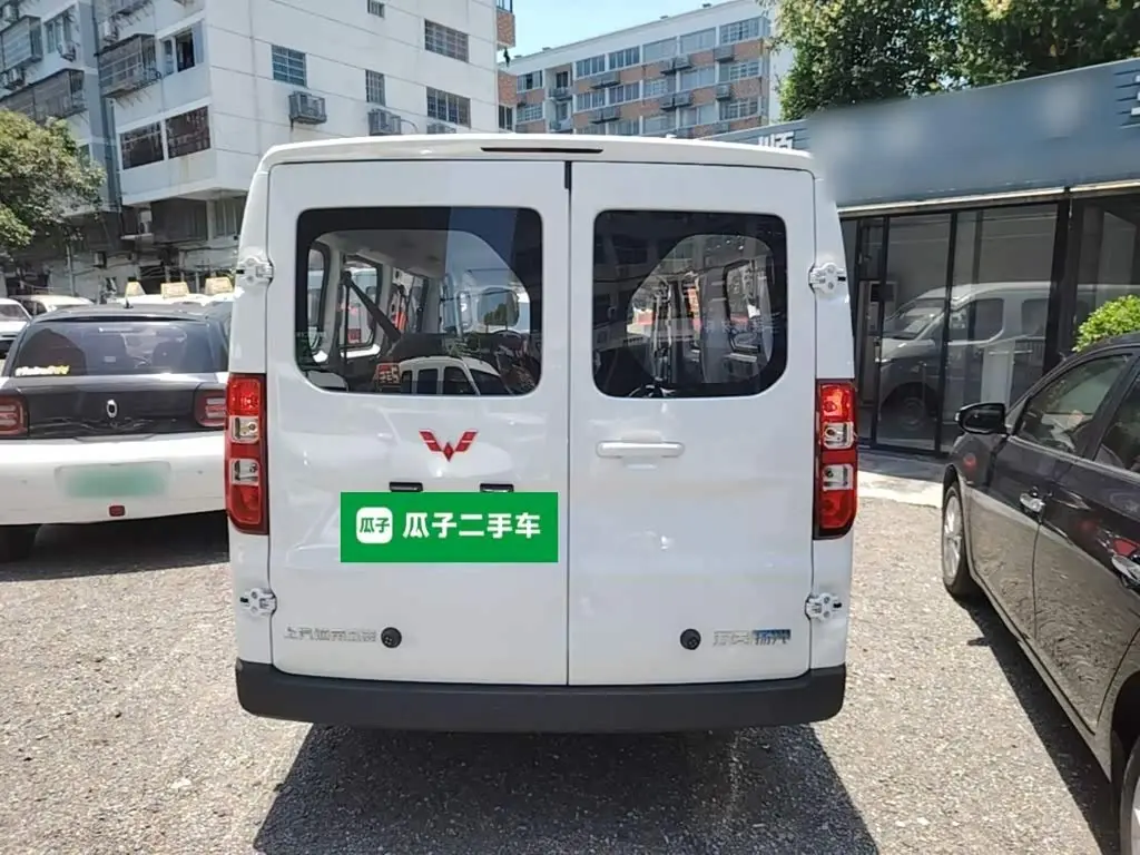 Wuling Motors Wuling Yangguang 2026 — Photo 6/20