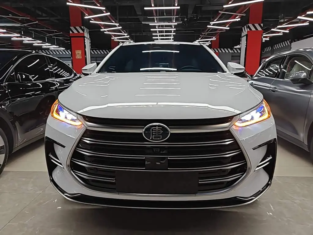 BYD Tang New Energy 2024 — Фото 2/19