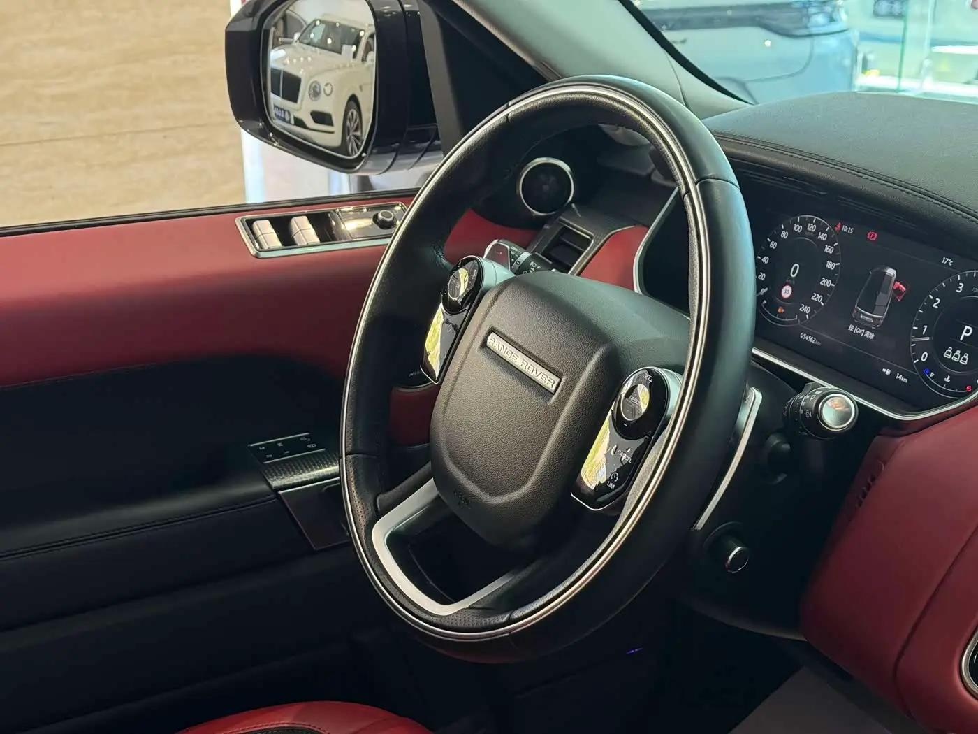 Land Rover Range Rover Sport 2020 — Фото 14/20