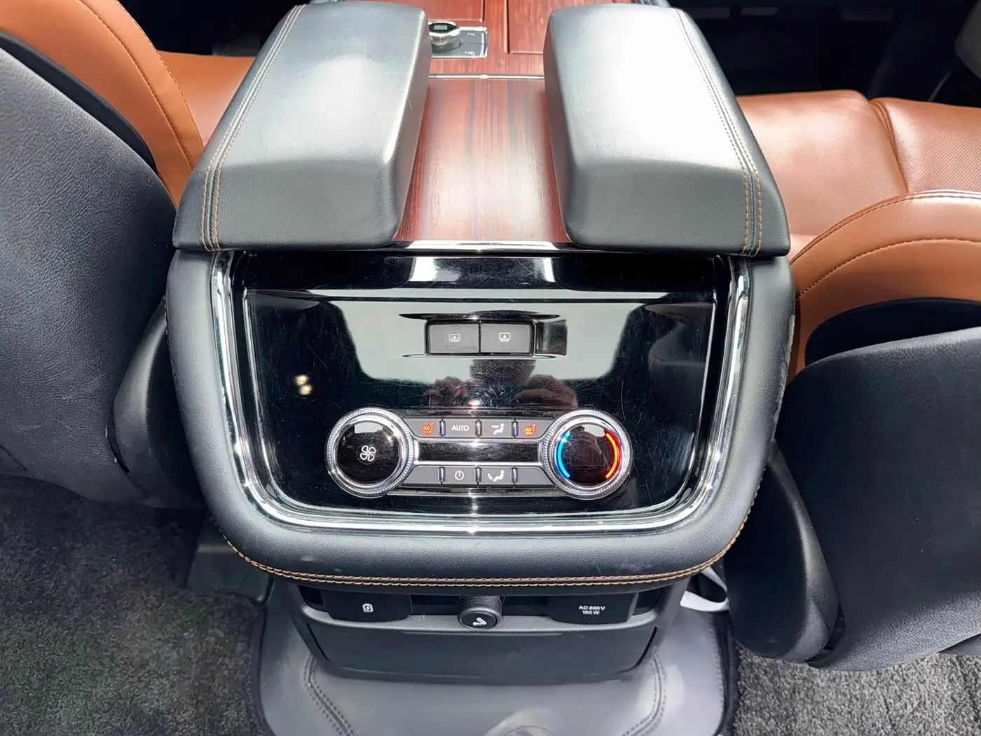 Lincoln Navigator 2021 — Фото 14/19