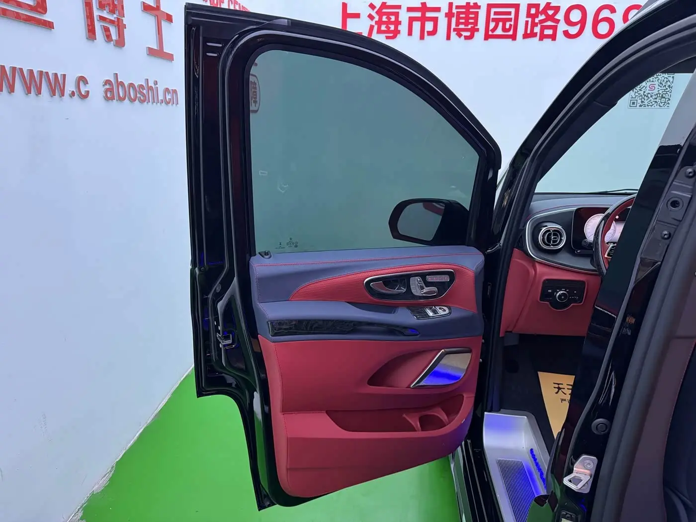 Mercedes-Benz Vito 2025 — Photo 4/20