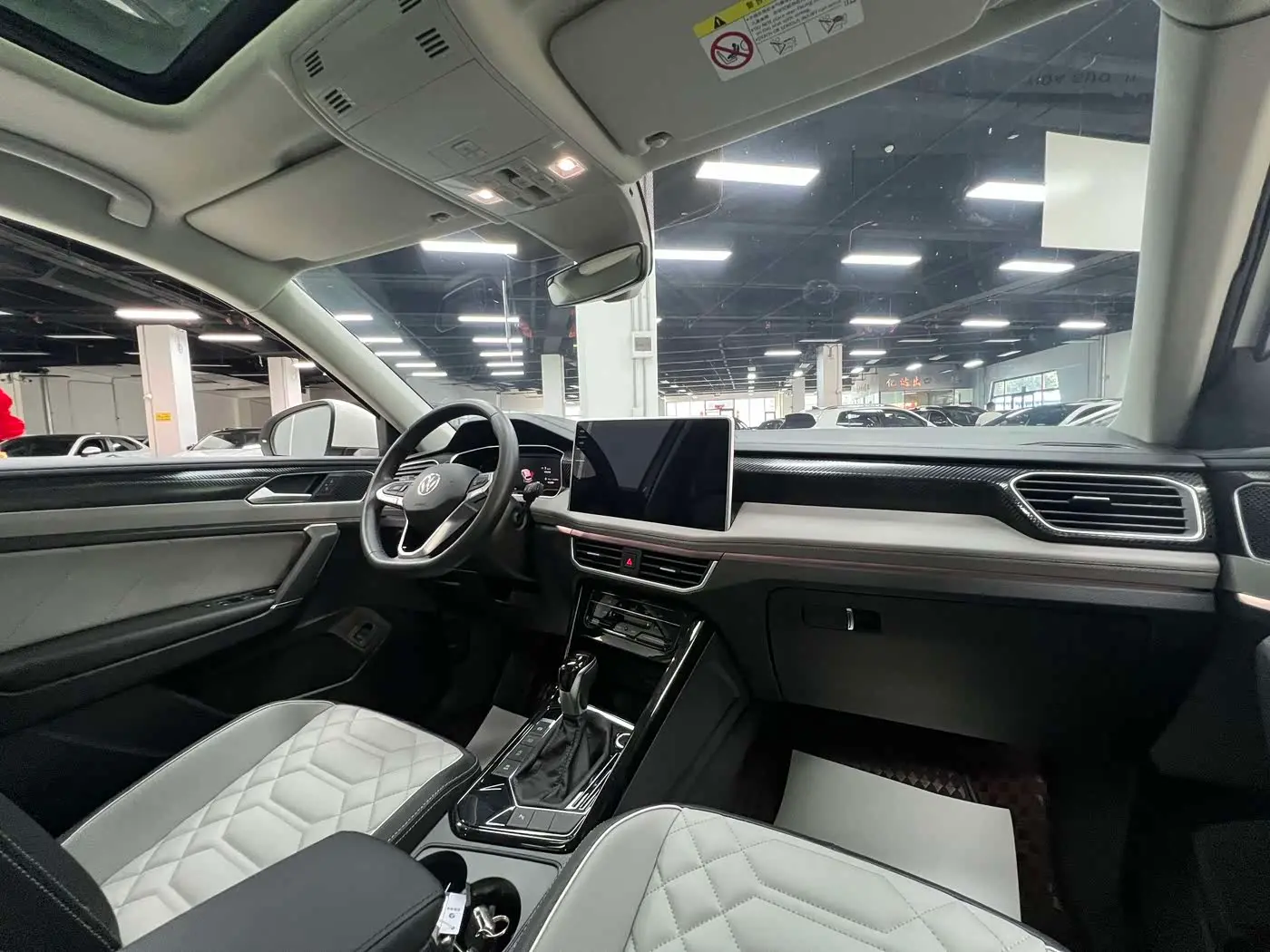 Volkswagen Tayron 2023 — Photo 16/20