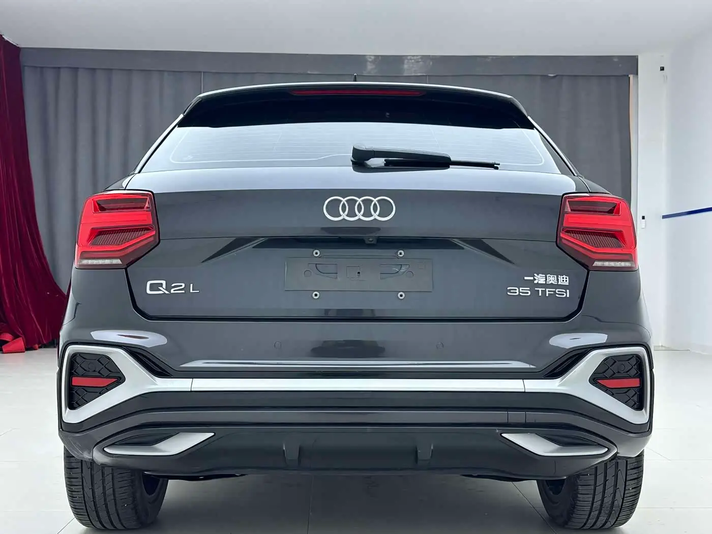 Audi Q2L 2022 — Photo 5/20