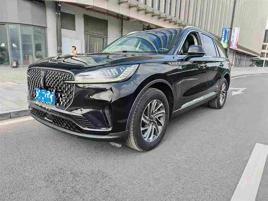 Lincoln Aviator 2024 — Şəkil 1/7