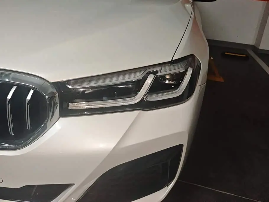 BMW 5 Series 2023 — Photo 5/16