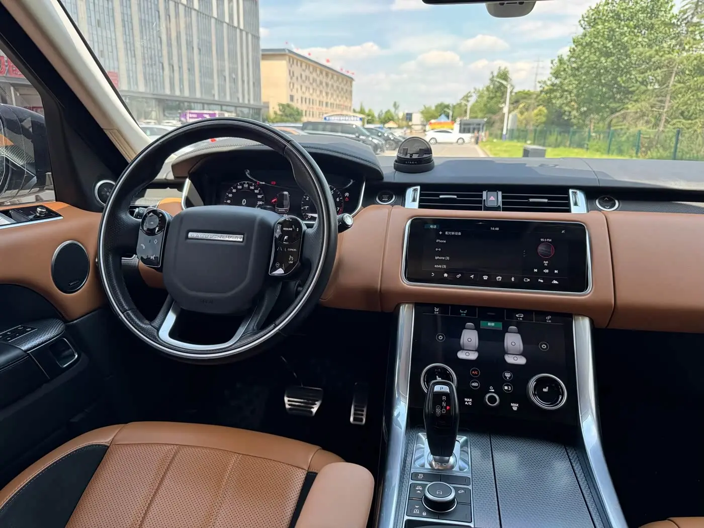 Land Rover Range Rover Sport 2021 — Фото 17/20