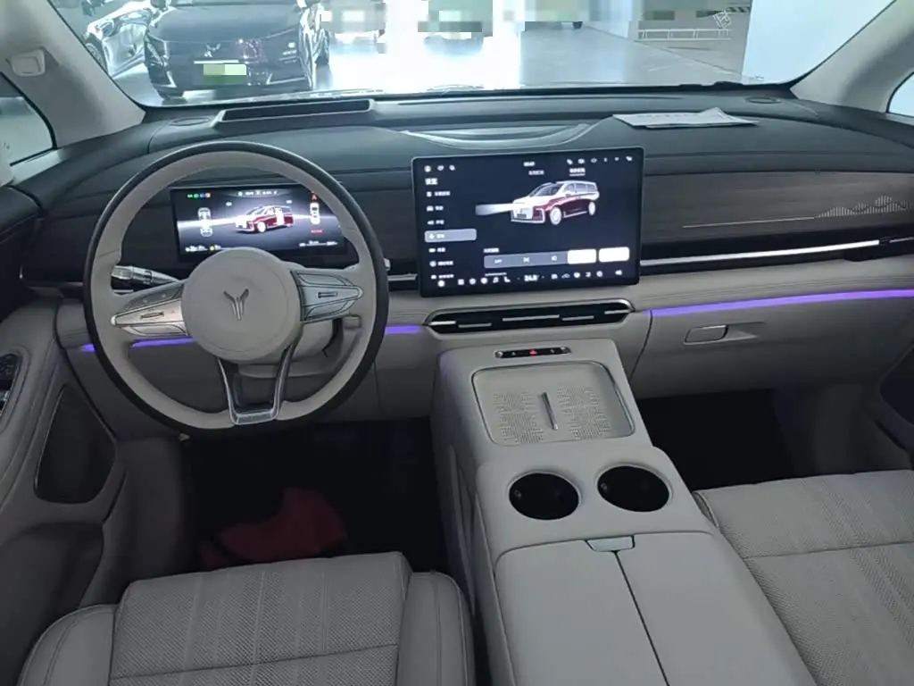 Voyah Auto Voyah Dreamer 2026 — Photo 10/20