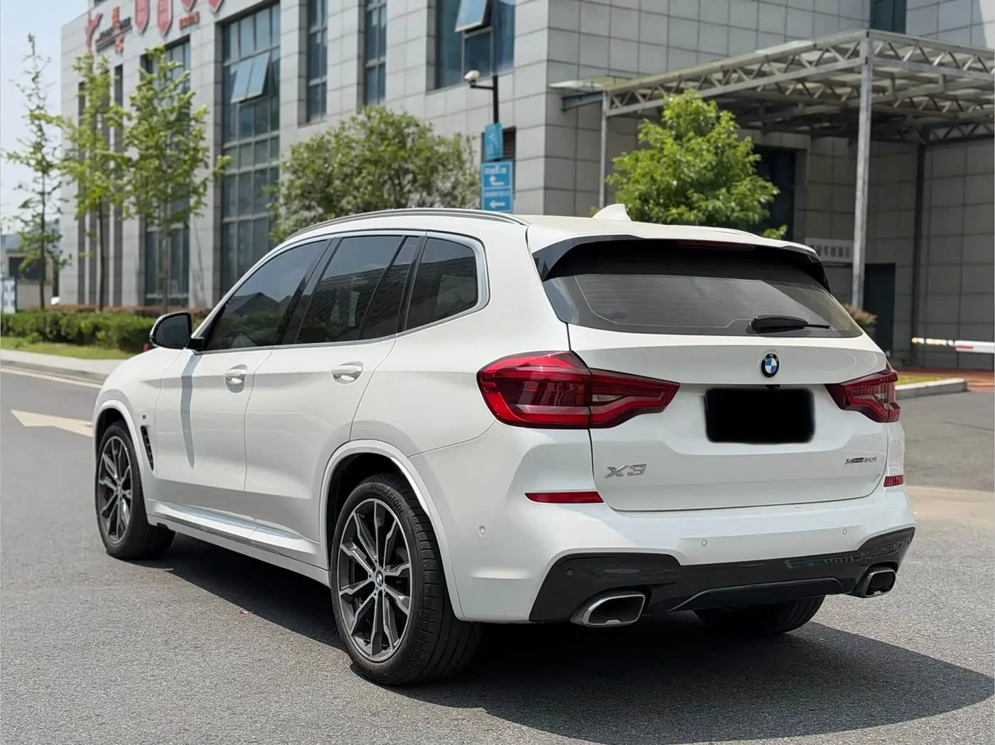 BMW X3 2021 — Фото 14/16