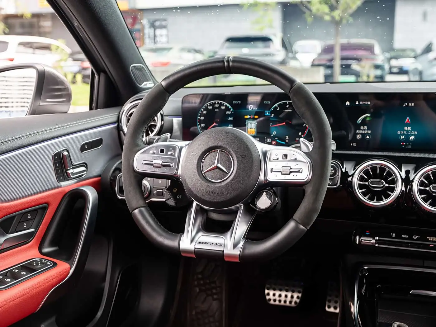 Mercedes-Benz A-Class AMG 2023 — Фото 5/12