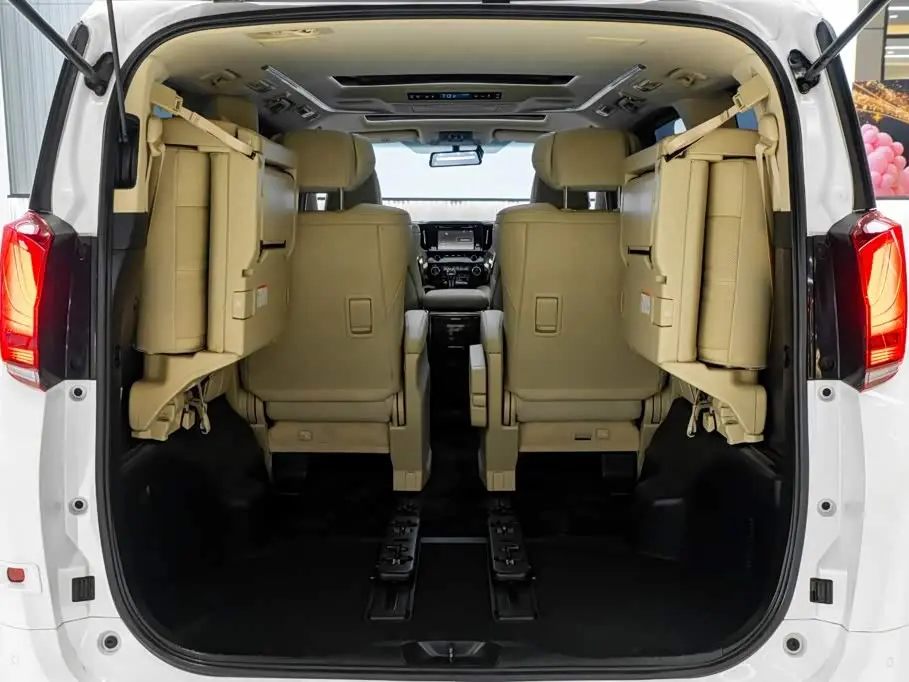Toyota Alphard 2019 — Фото 12/20